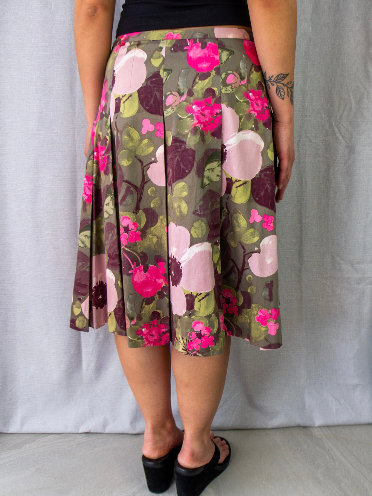 00s InWear Jackpot Hand Painted Floral Midi Skirt - Size S