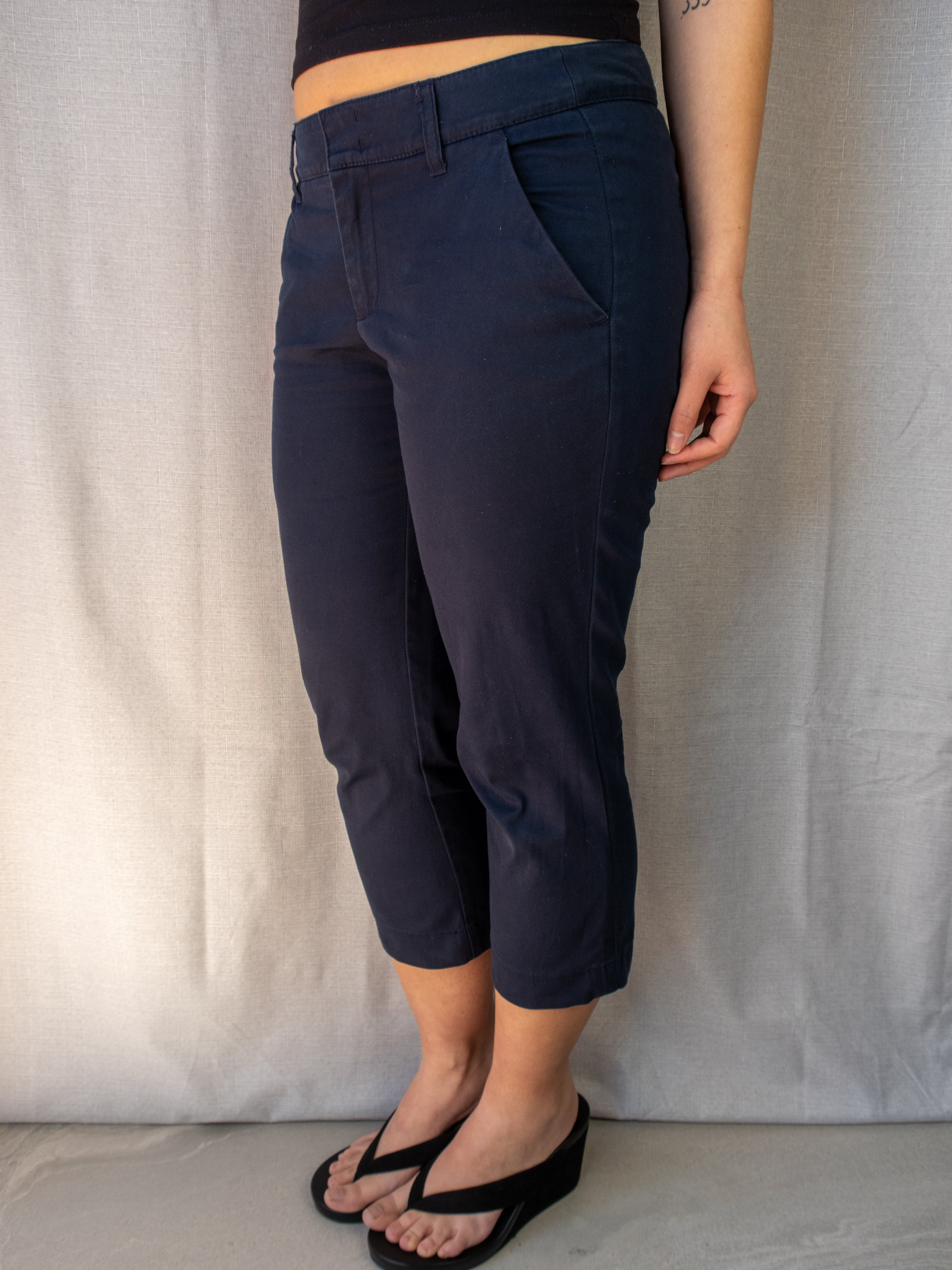 00s Esprit Navy Capri Pants - Size XS