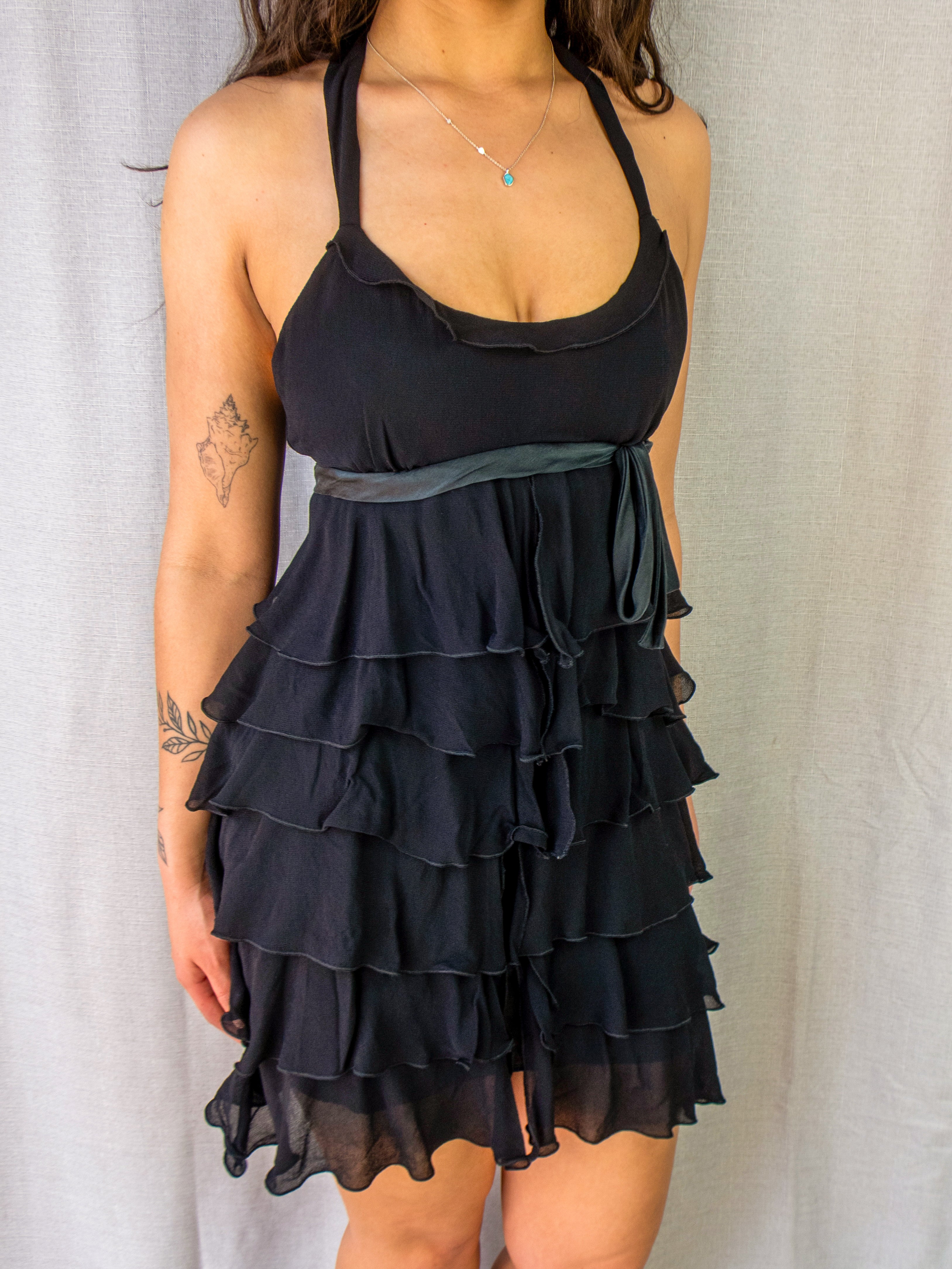 00s Cue Black Tiered Ruffle Halter Dress - Size XS