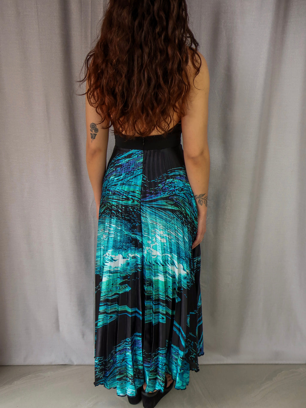 00s Events Collection Pleated Halter Maxi Dress - Size S