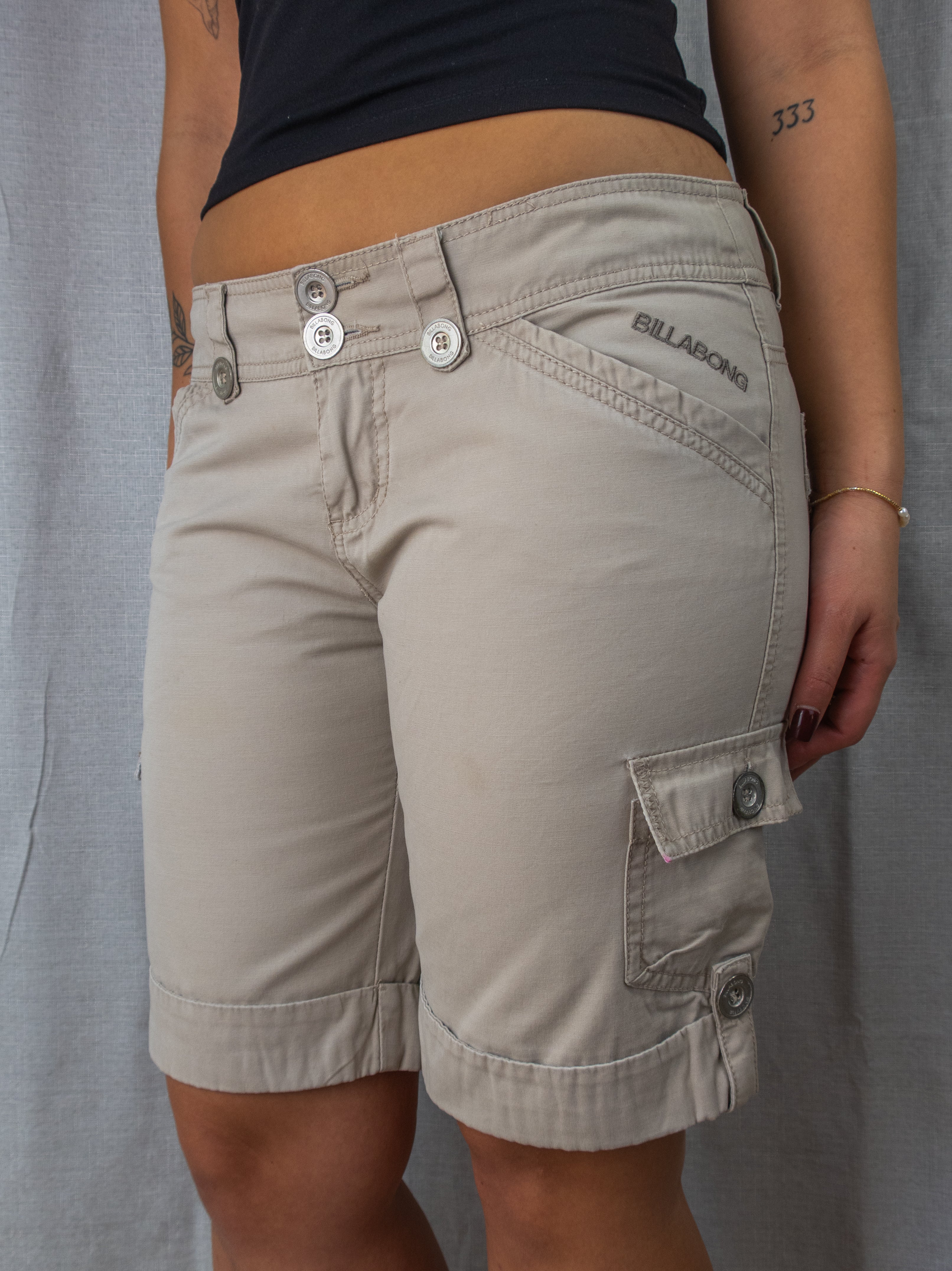 Y2K Billabong Cargo Shorts - Beige - Size 6