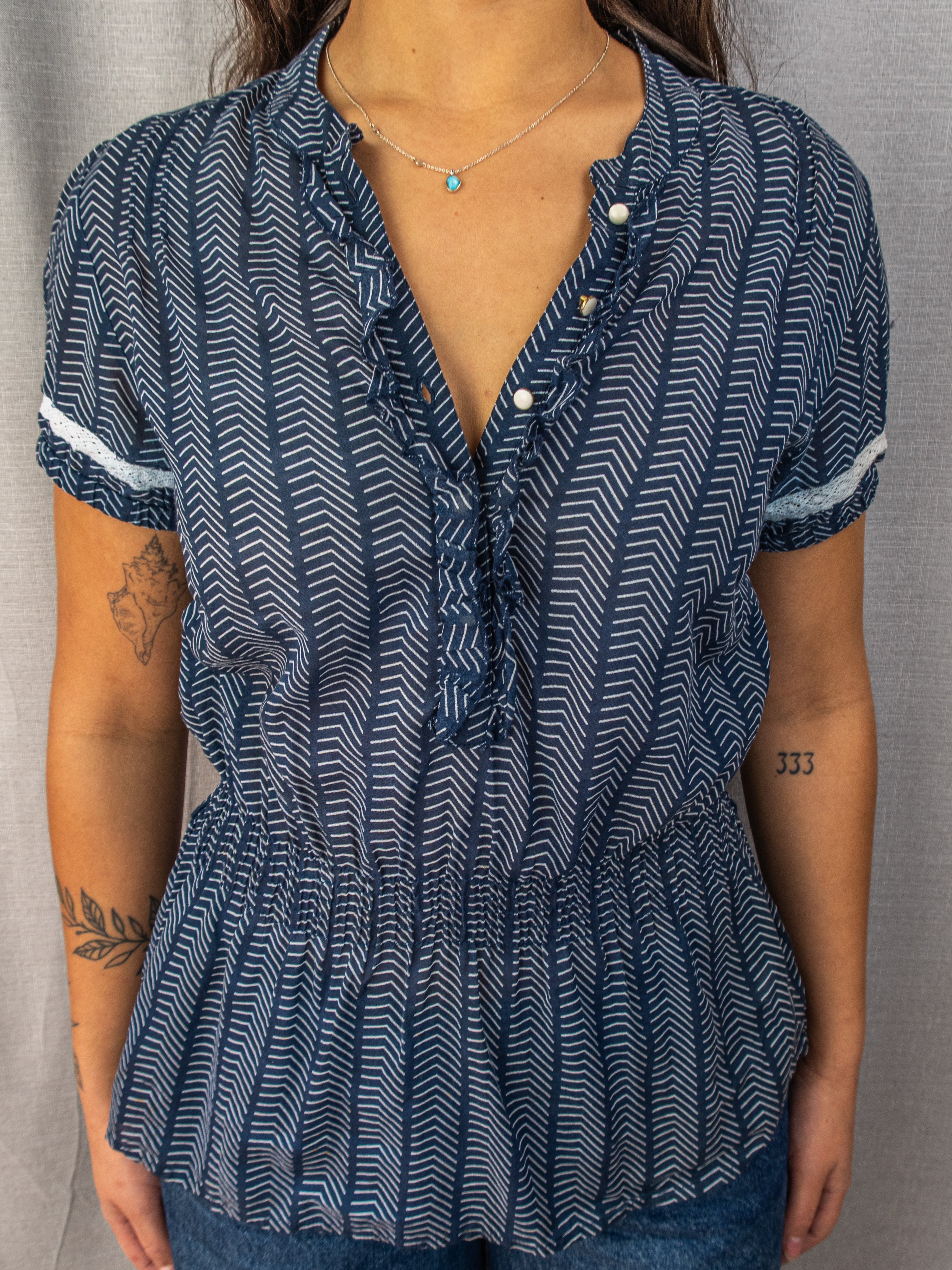 Y2K Guess Jeans Patterned Peplum Top - Navy/White - Size M