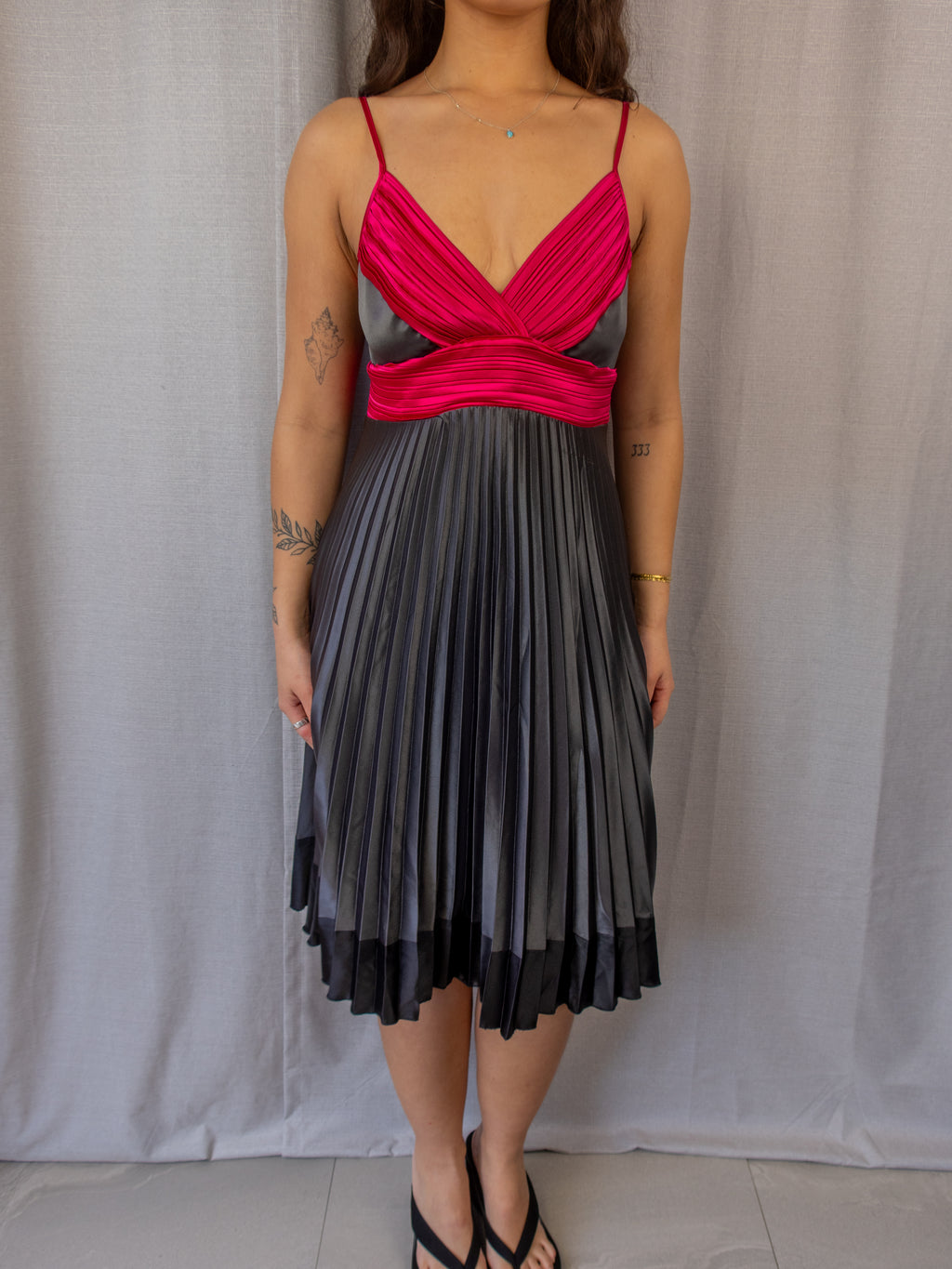 Review Australia Midi Dress - Pleated Contrast Bodice - Size 12