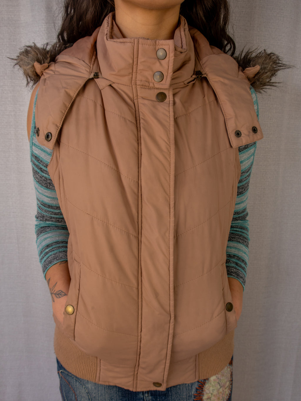 Y2K Puffer Vest - Beige Fur Hood - Size 12