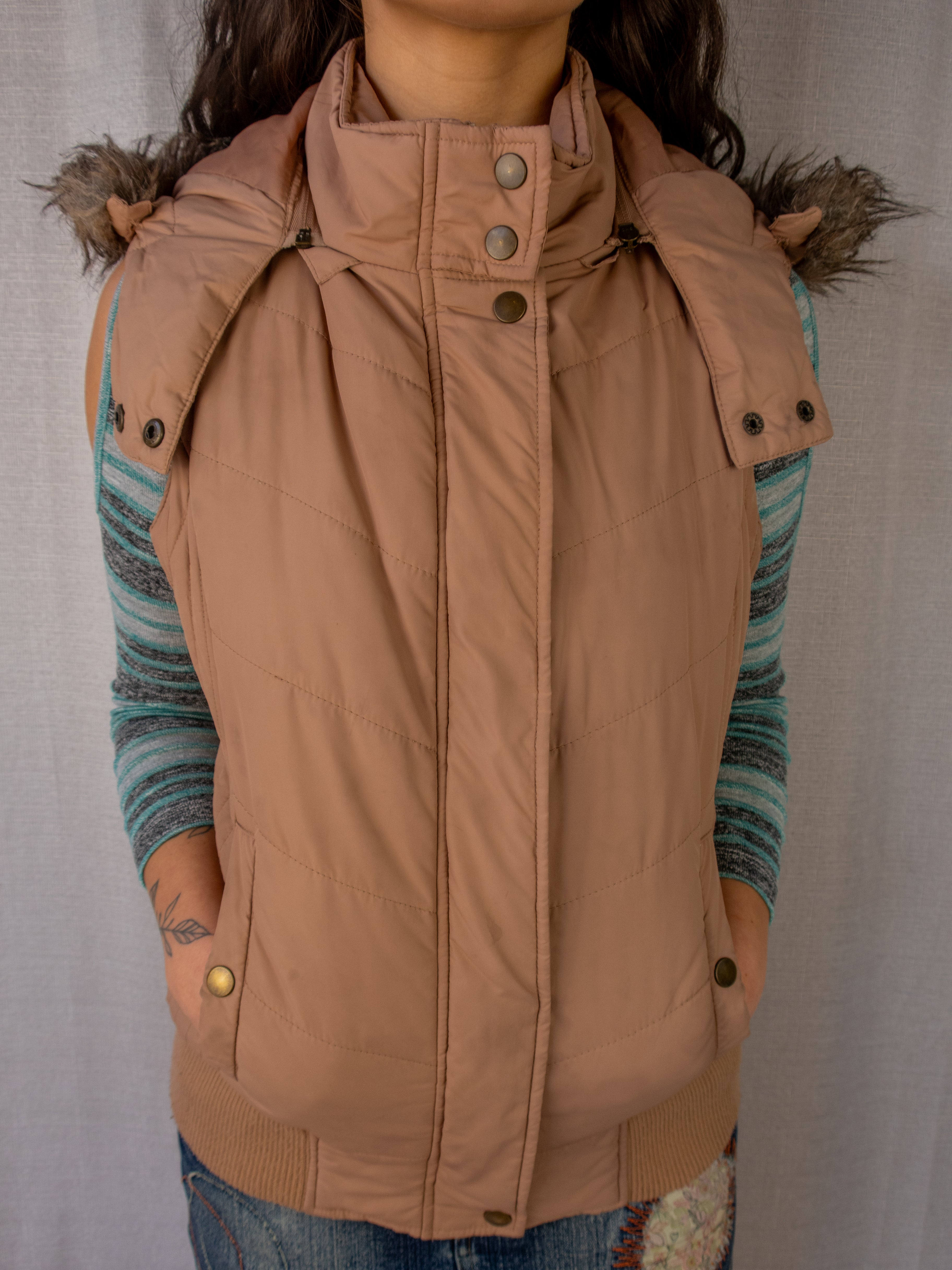 Y2K Puffer Vest - Beige Fur Hood - Size 12