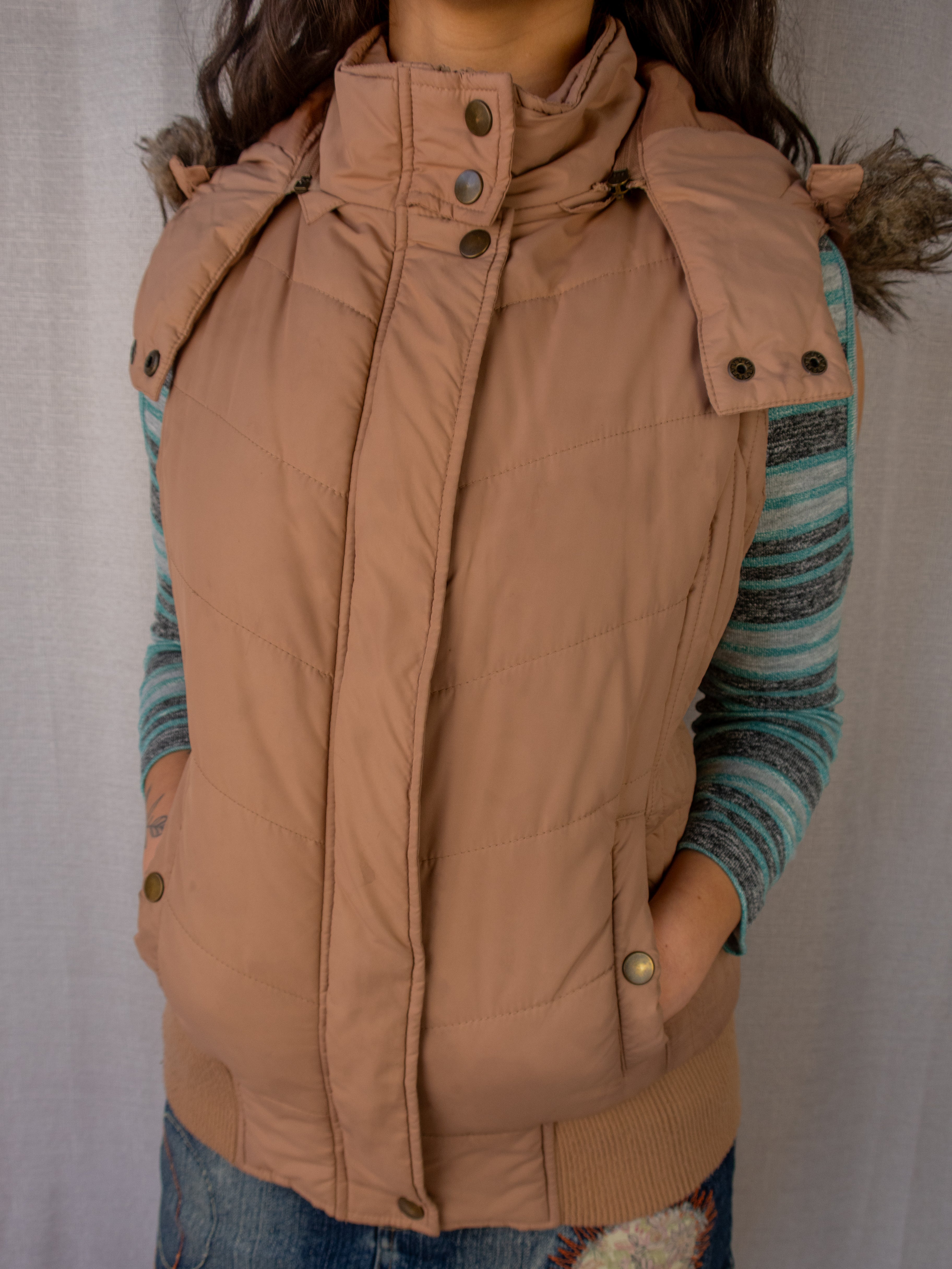 Y2K Puffer Vest - Beige Fur Hood - Size 12