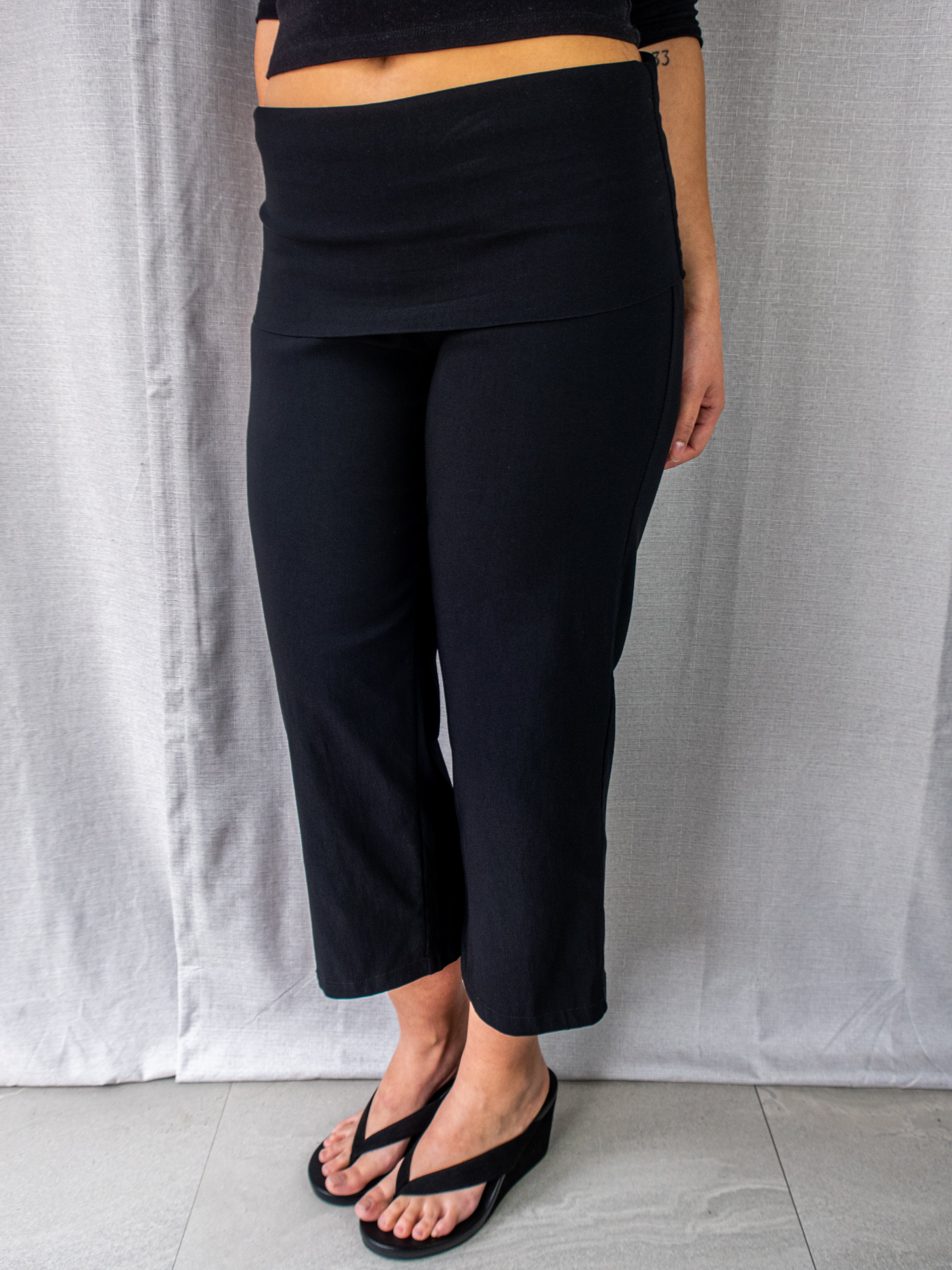 Y2K Sha Sha Foldover Cropped Pants - Black Stretch - Size 10