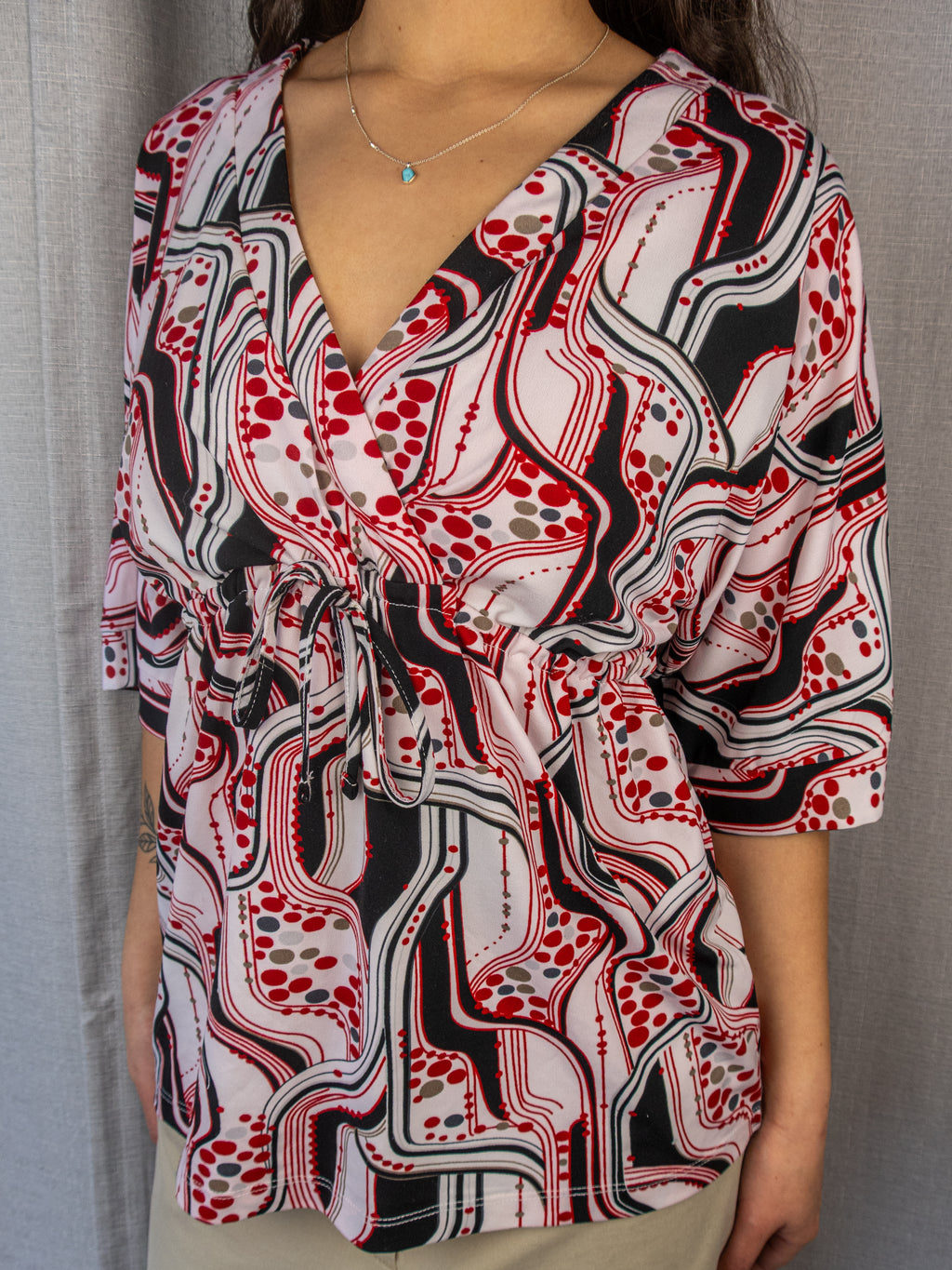 Y2K Suzanne Grae Wrap Top - Red Abstract Print - Size S