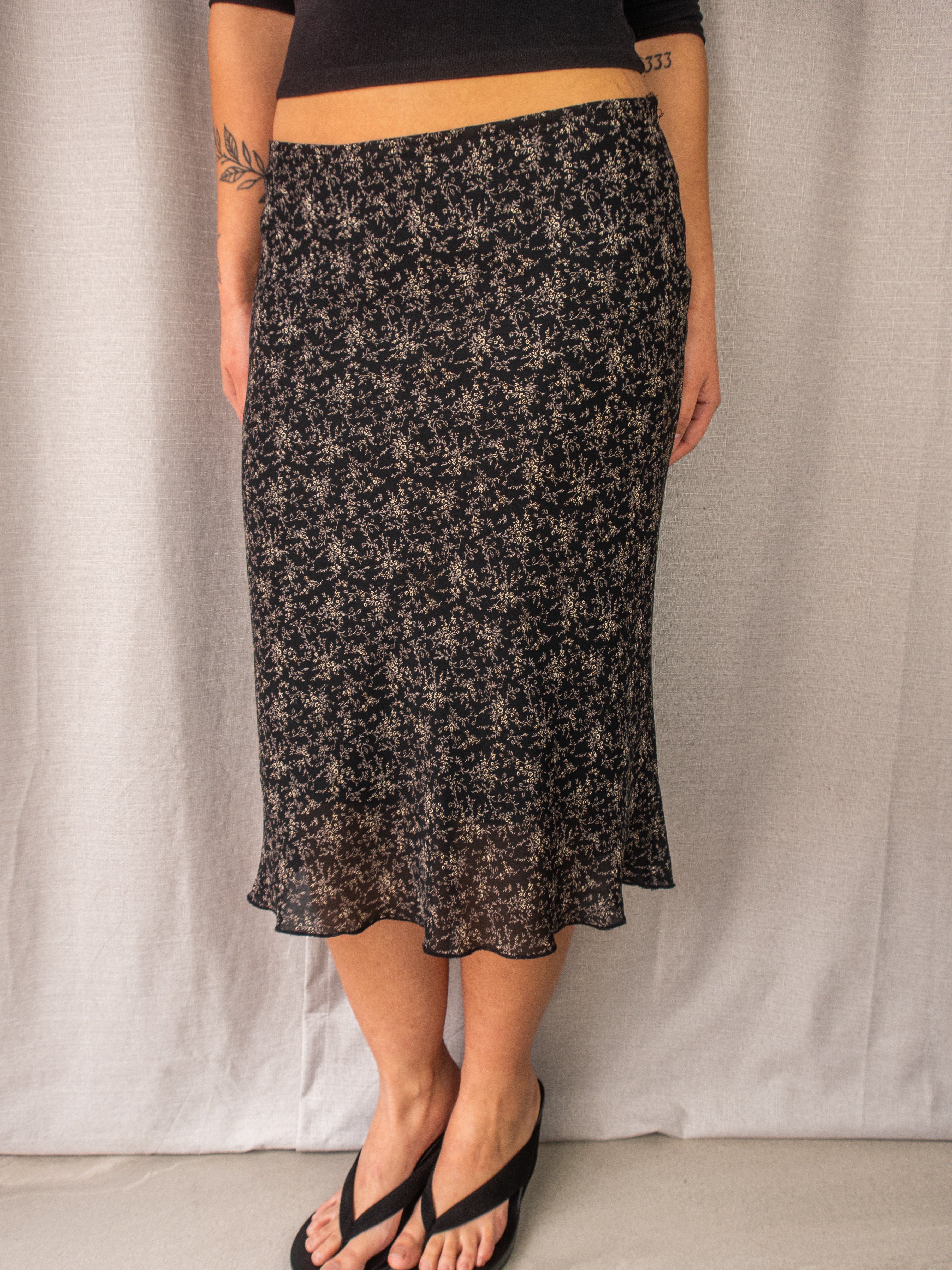 Y2K Valleygirl Floral Midi Skirt - Black Ditsy Print - Size 10