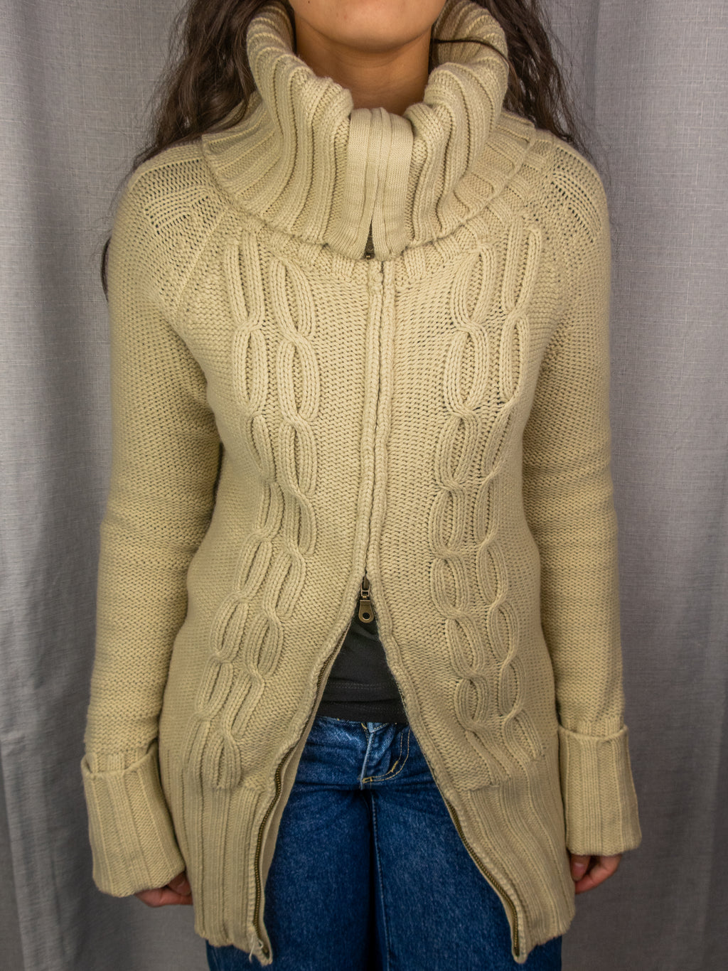 00s Red Berry Knit Cardigan - Size M/L