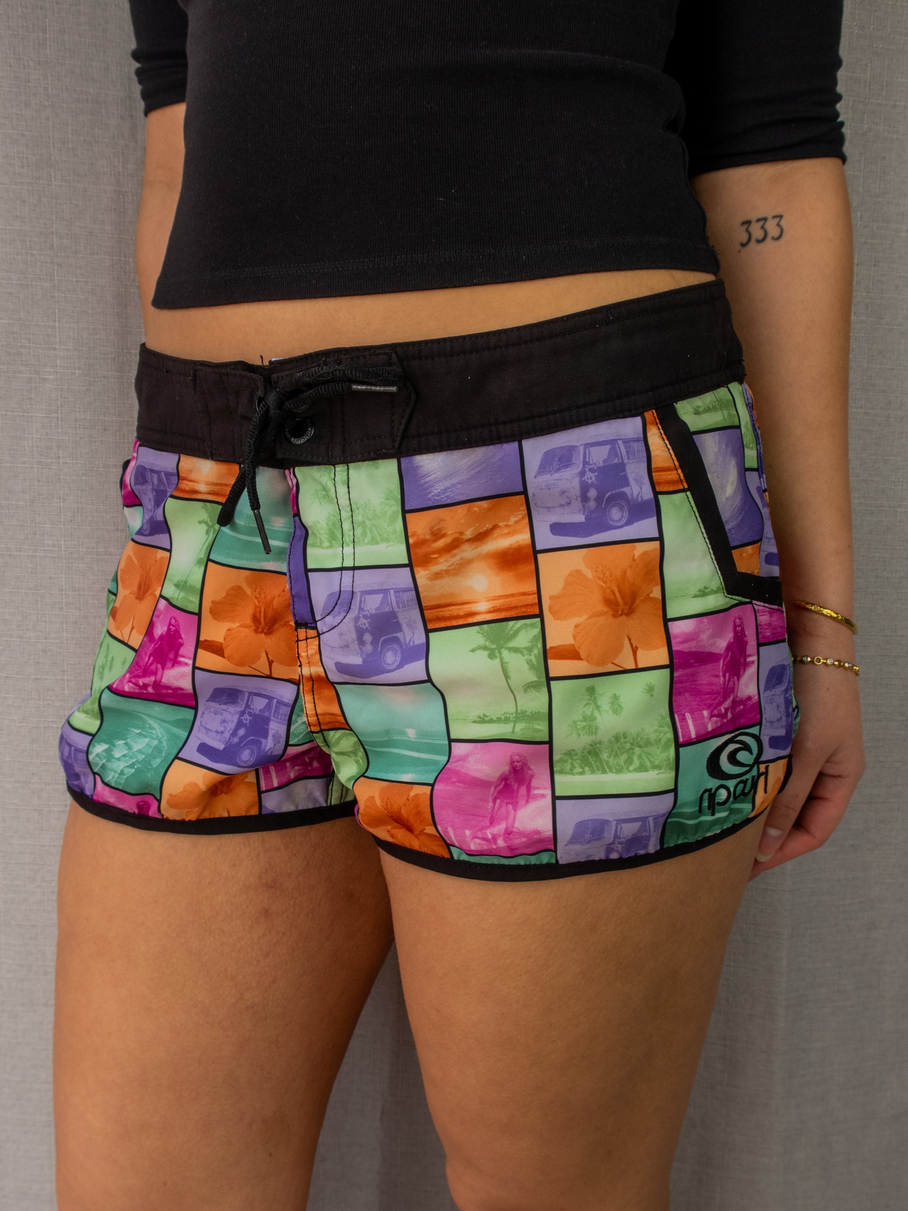 Y2K Rip Curl Board Shorts - Size M/L