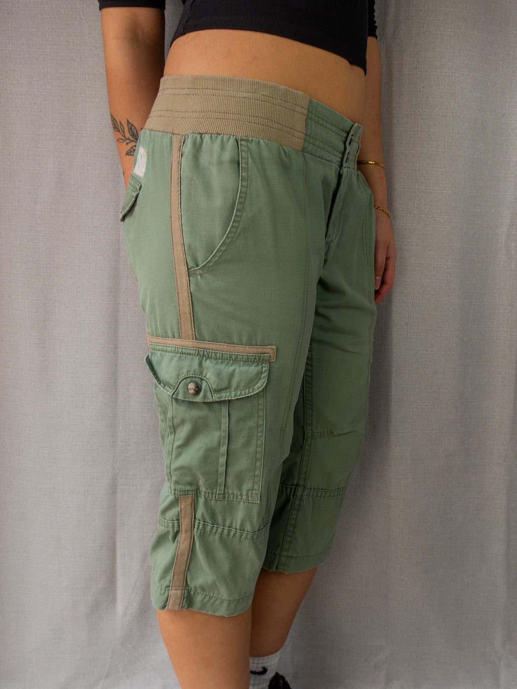 Y2K Rusty Cargo Shorts - Size M