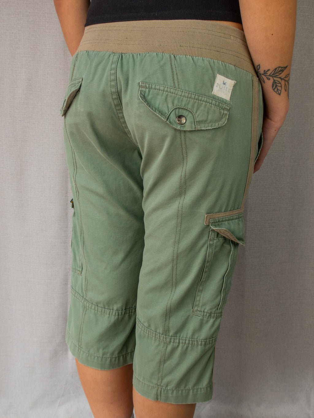 Y2K Rusty Cargo Shorts - Size M