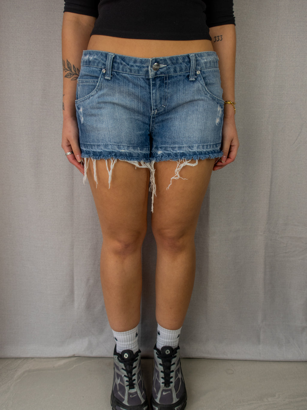 Y2K Rusty Denim Mini Shorts - Size M