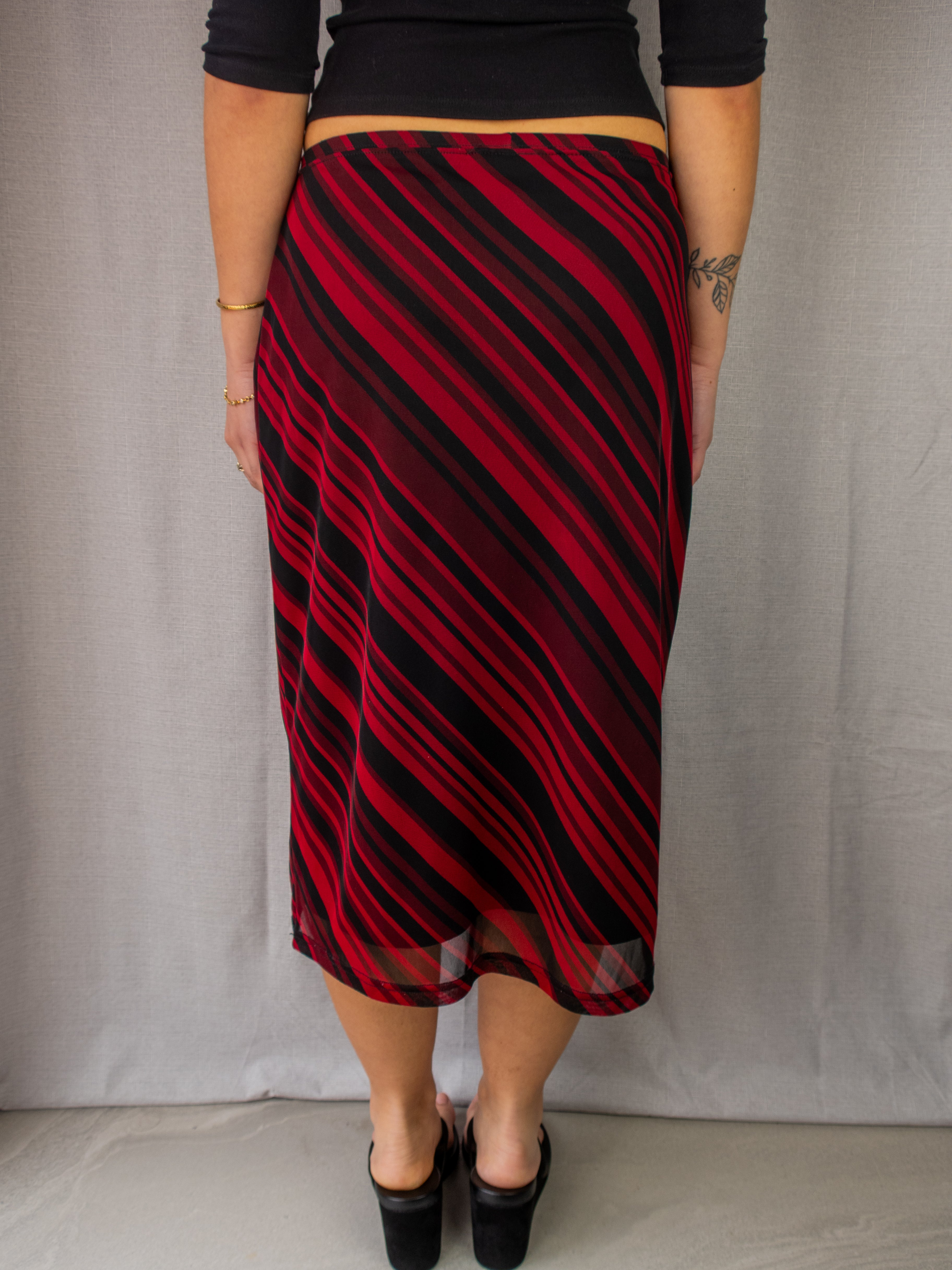 Y2K Sussan Midi Skirt - Size S/M
