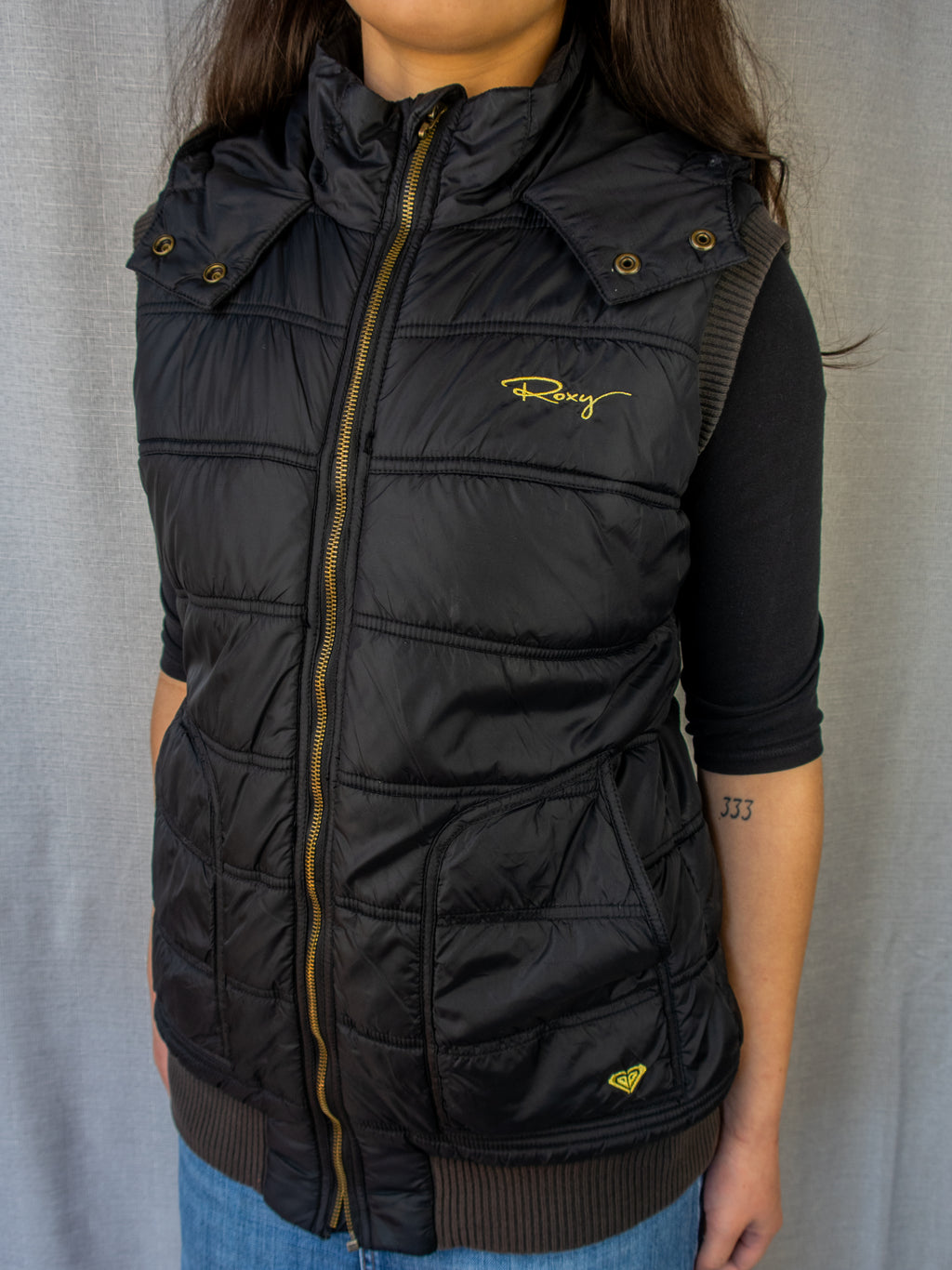 00s Roxy Hooded Puffer Vest - Size M