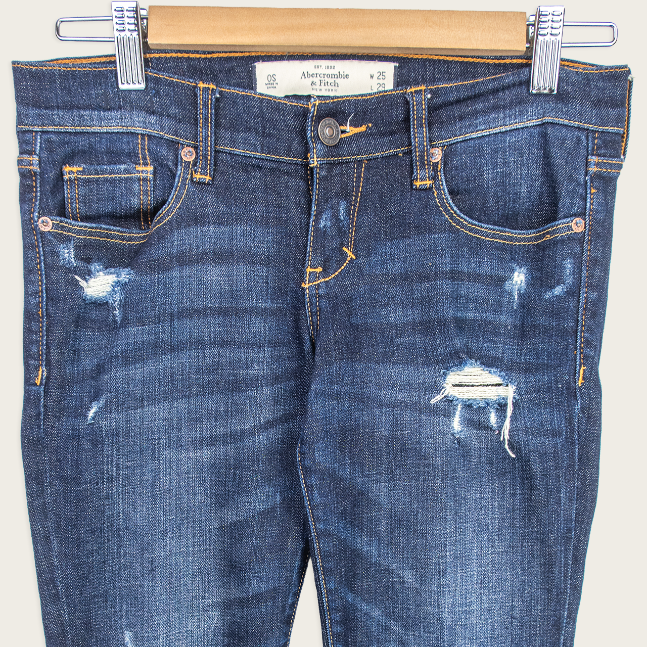 Abercrombie & Fitch Skinny Jeans - Distressed Dark Wash - Size 4