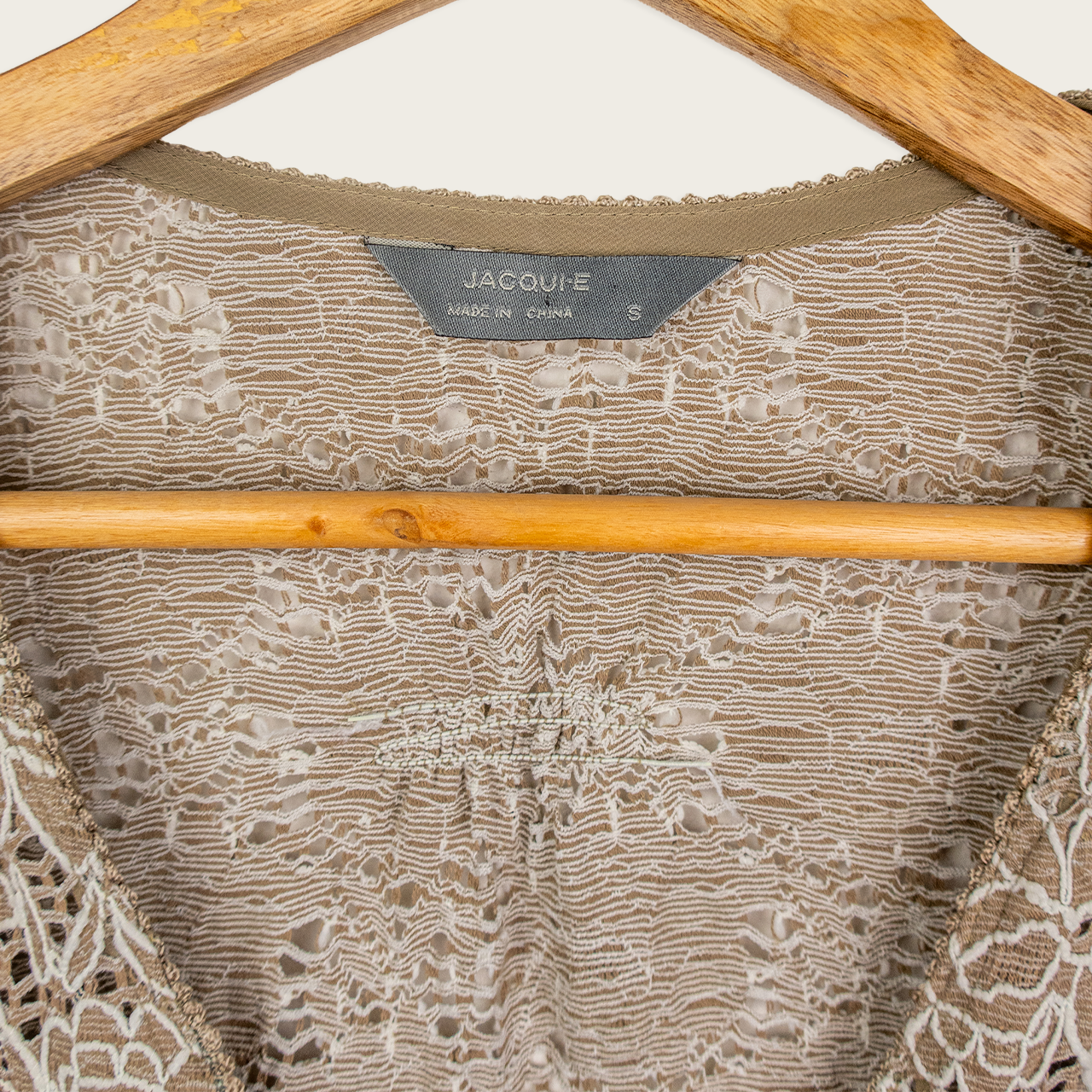 Y2K Jacqui E Lace Button Front Top - Beige Floral Lace - Size S