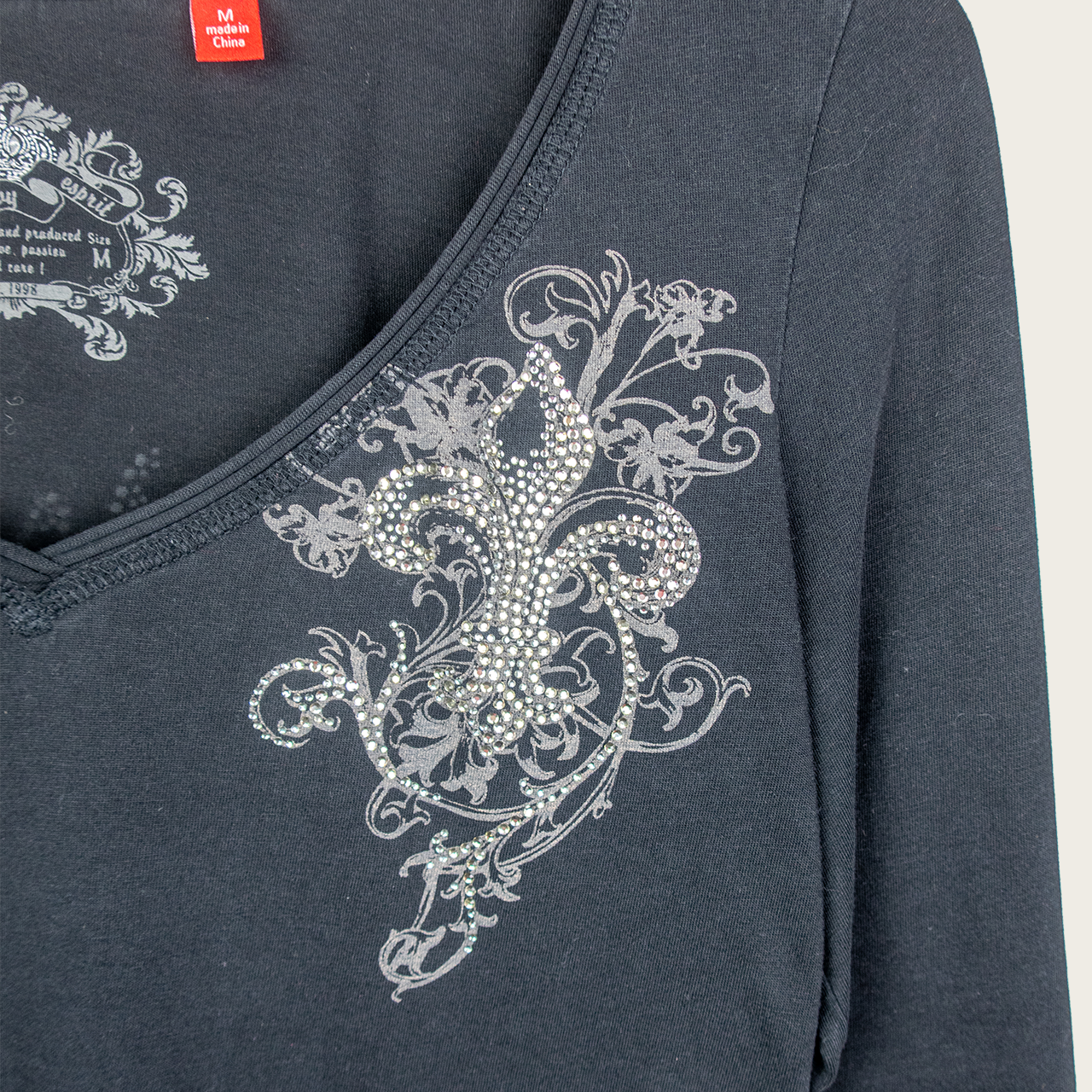 Y2K edc by Esprit Rhinestone Fleur De Lis Top - Black - Size M