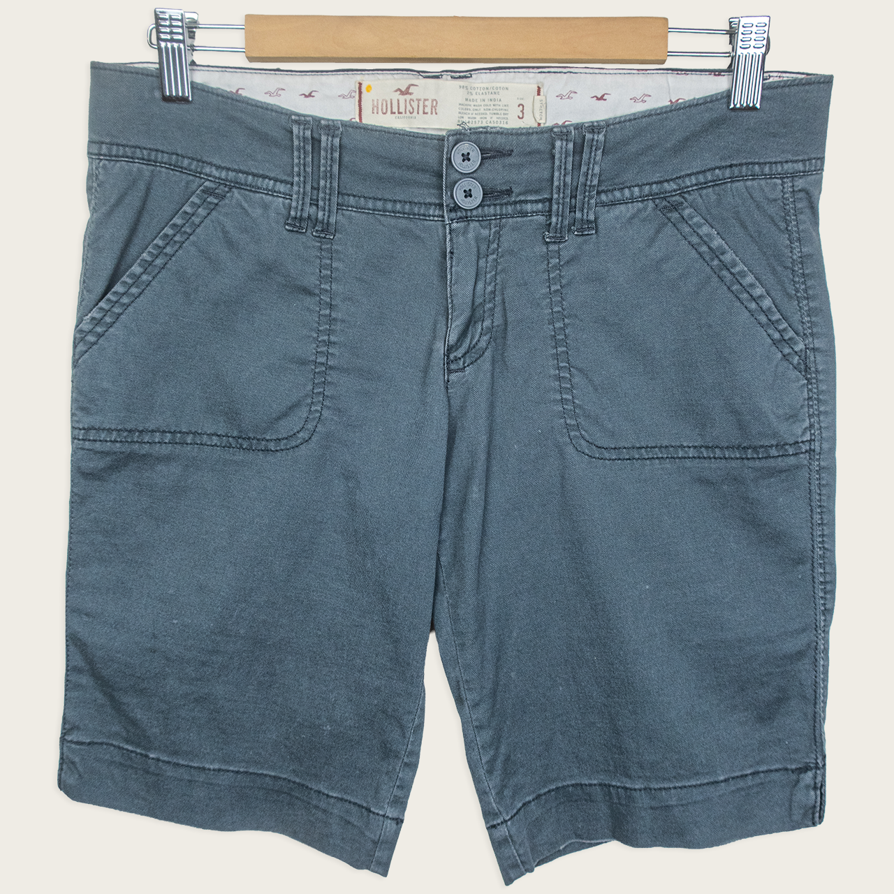 Hollister Cargo Shorts - Size XS