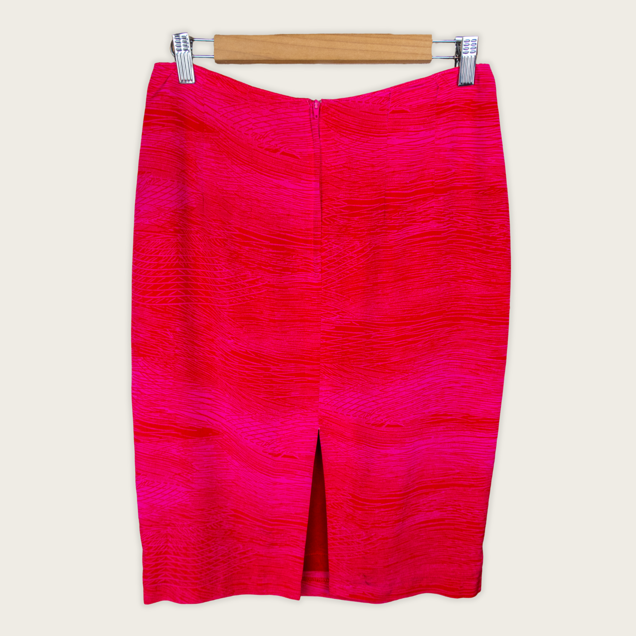 Y2K G2 Textured Pencil Skirt - Hot Pink - Size 8