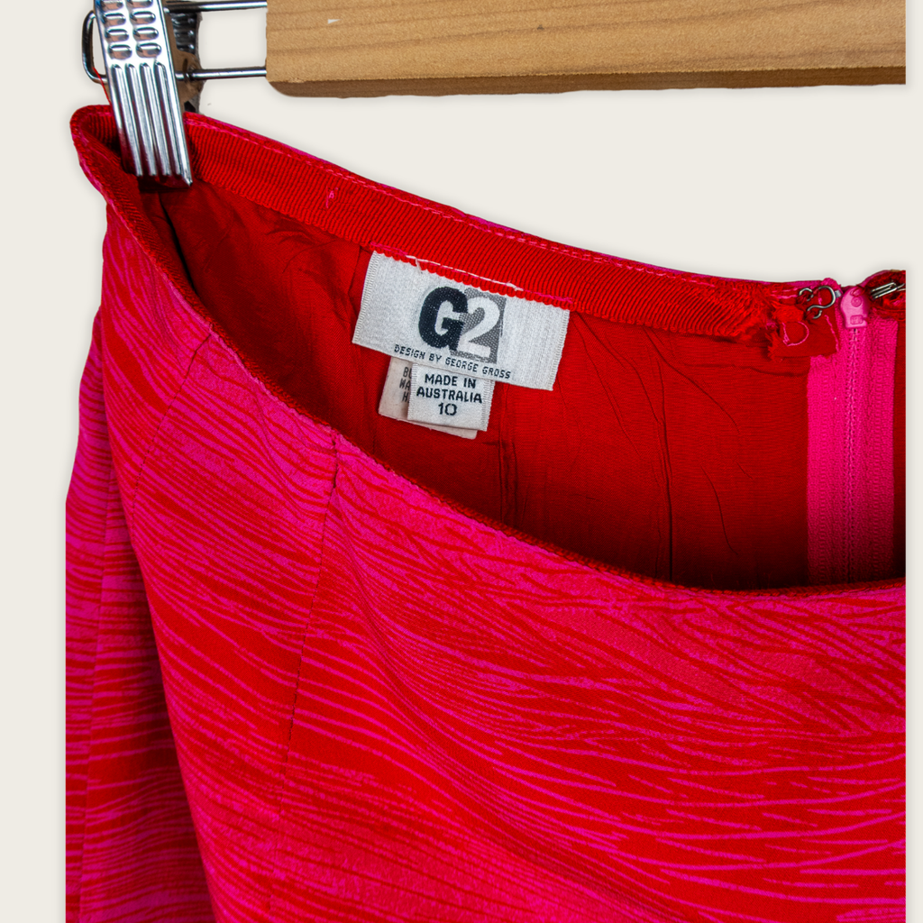 Y2K G2 Textured Pencil Skirt - Hot Pink - Size 8