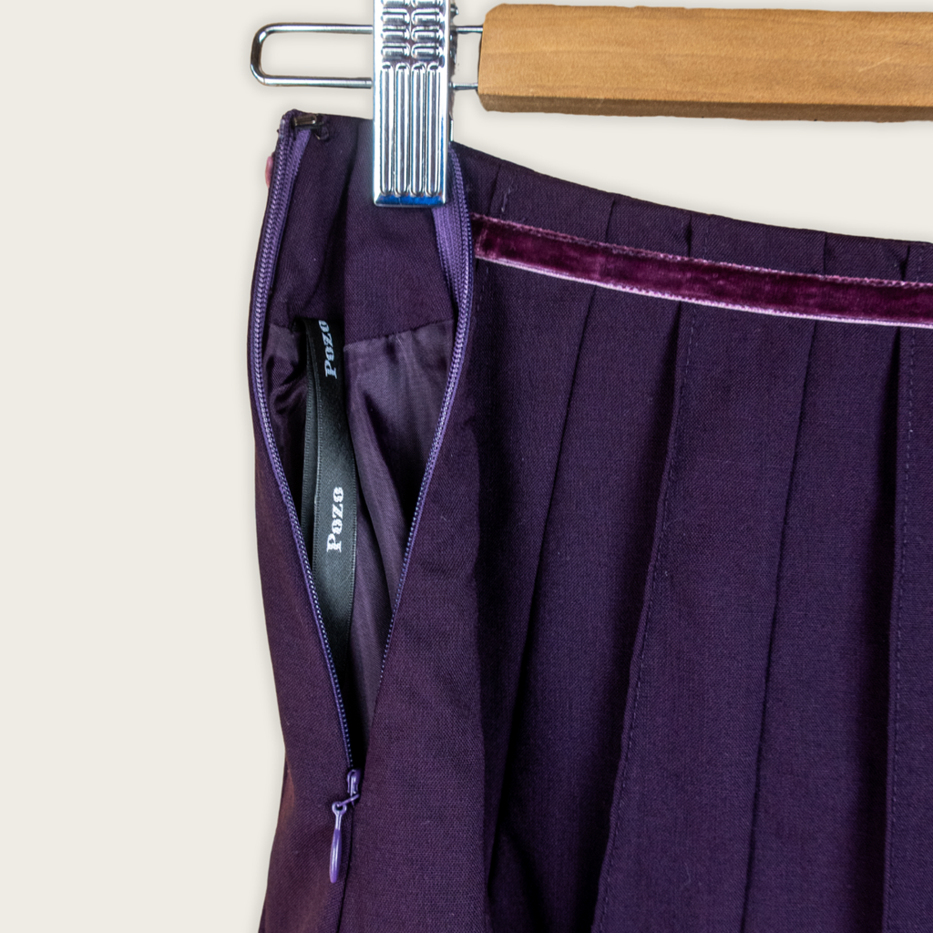 Y2K Pozo Pleated Skirt - Velvet Trim - Size 6