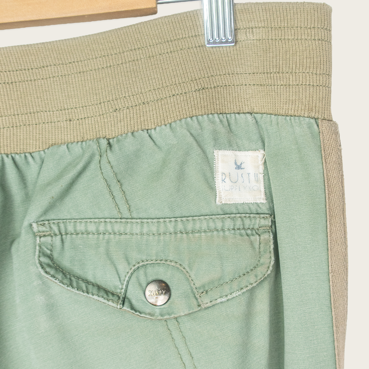 Y2K Rusty Cargo Shorts - Size M