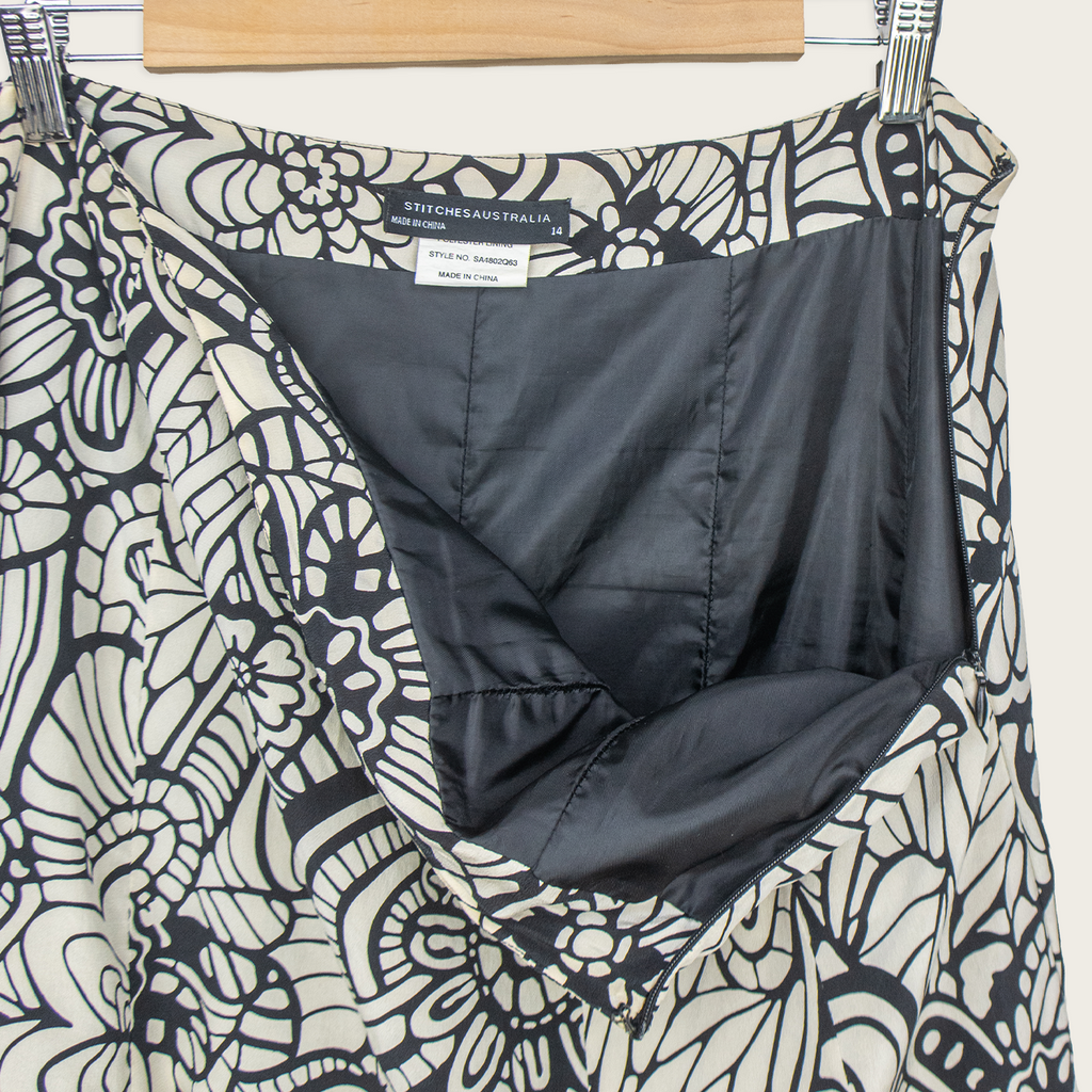 00s Stitches Australia Silk Floral Midi Skirt Black Cream - Size L/XL