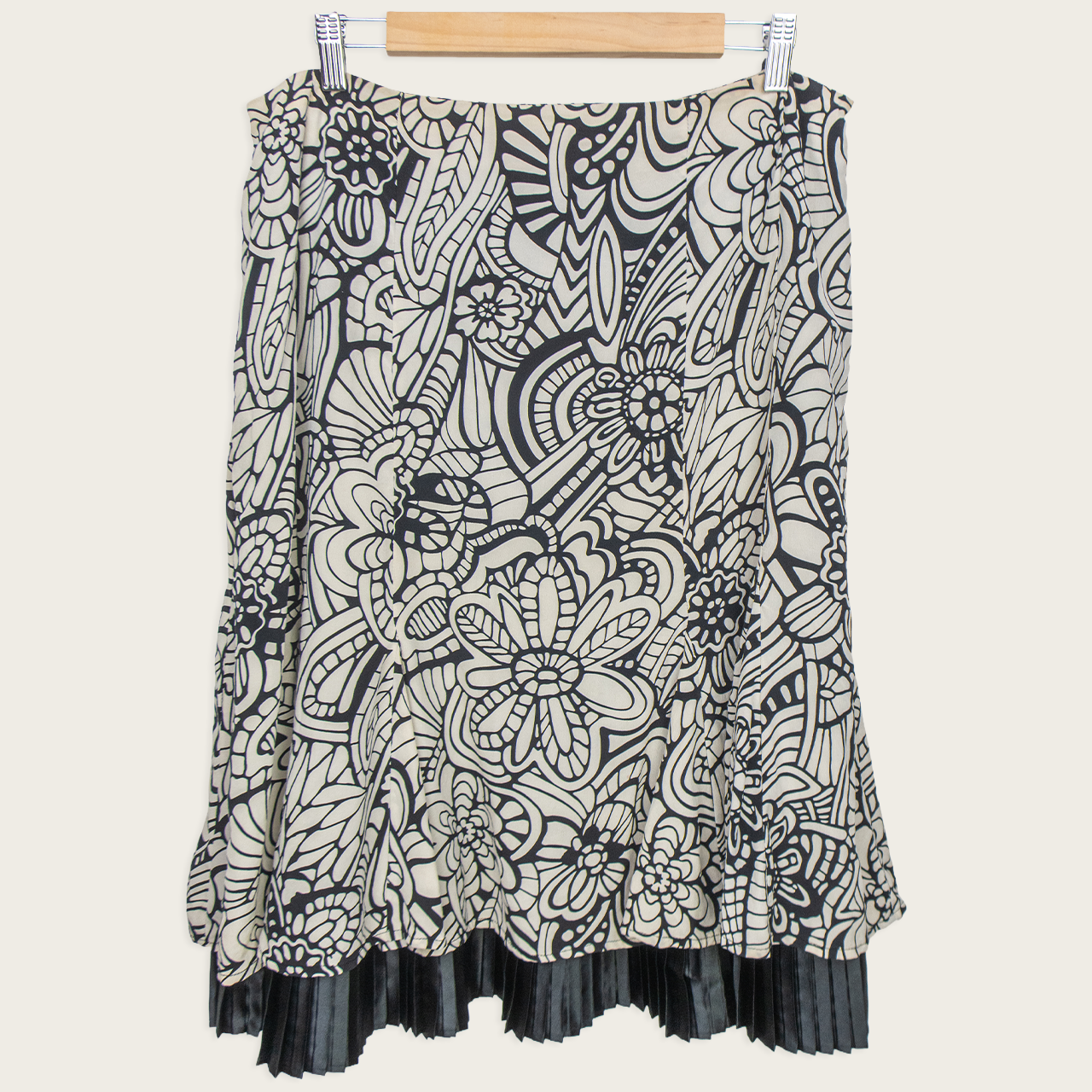 00s Stitches Australia Silk Floral Midi Skirt Black Cream - Size L/XL